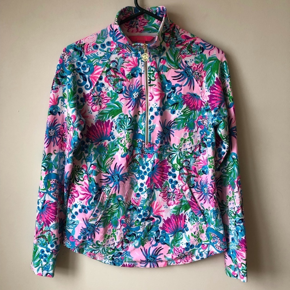 Lilly Pulitzer half zip pullover with kanga pocket stand collar curved hem
